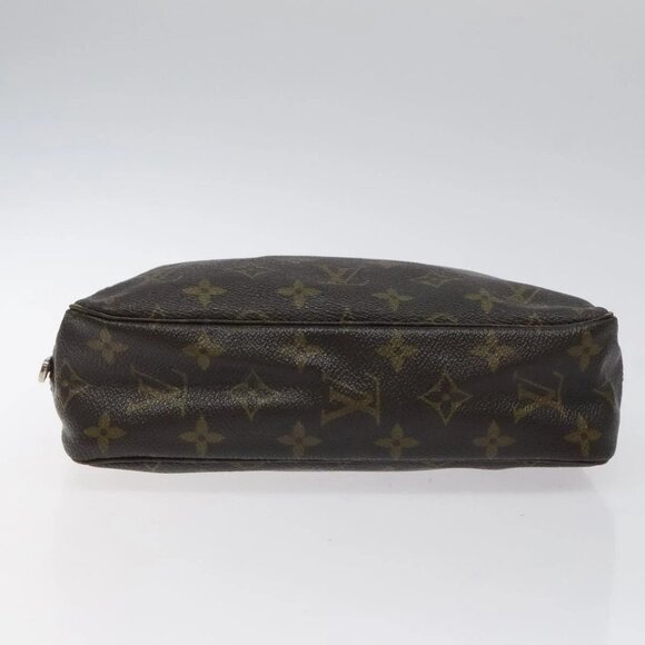LOUIS VUITTON Monogram Trousse Toilette 23 Clutch Bag - Picture 7 of 16